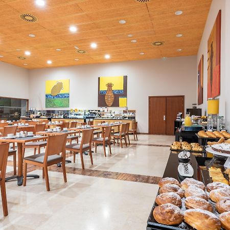 Отель Eurostars San Lazaro Сантьяго-де-Компостела Экстерьер фото